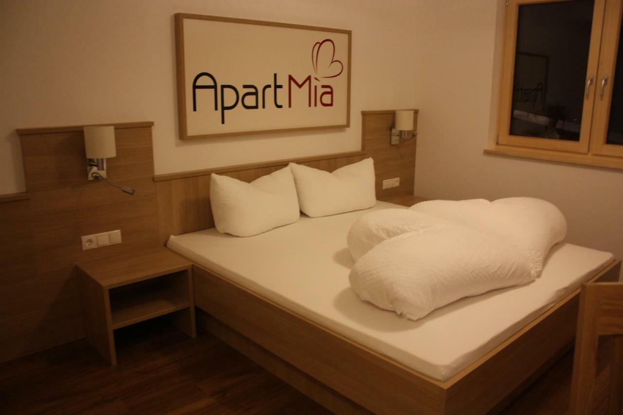 Apart Mia 세르파우스 외부 사진